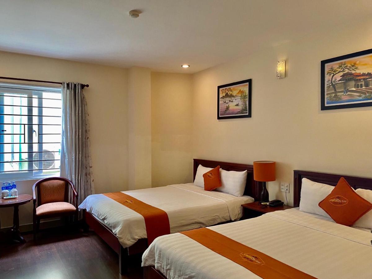 Golden Star Hotel Hue Exterior foto